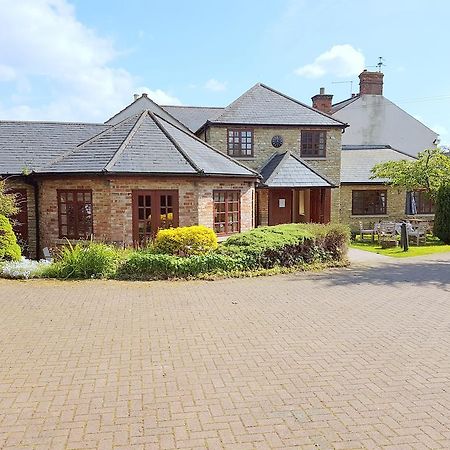 Roade House Hotel Northampton Buitenkant foto